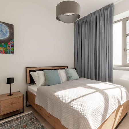 Apartament Ksiezycowy - Mlyn Maria - Art Apartments Вроцлав Экстерьер фото