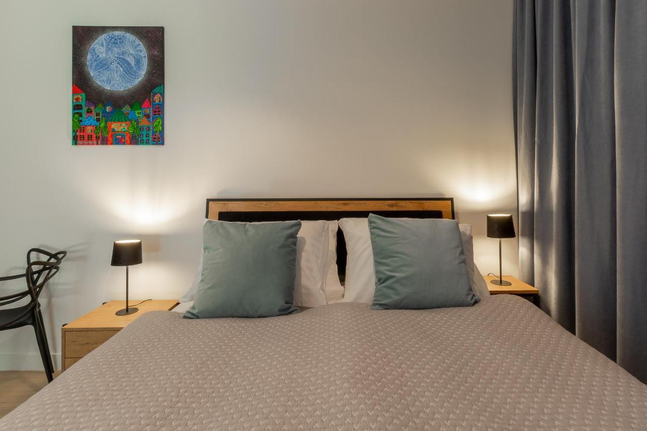 Apartament Ksiezycowy - Mlyn Maria - Art Apartments Вроцлав Экстерьер фото